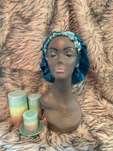 Load image into Gallery viewer, Reversible satin bonnet with drawstring